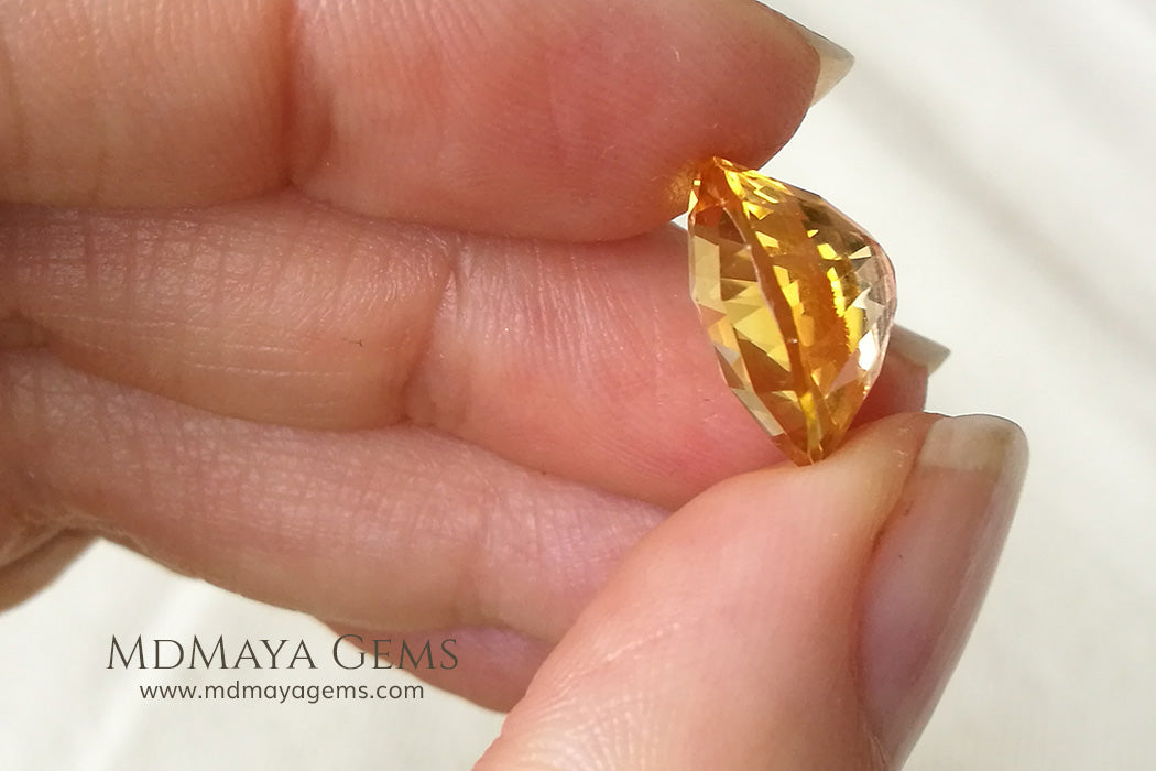Magnificent Golden Yellow Citrine Checkerboard Oval Cut 6.82 ct