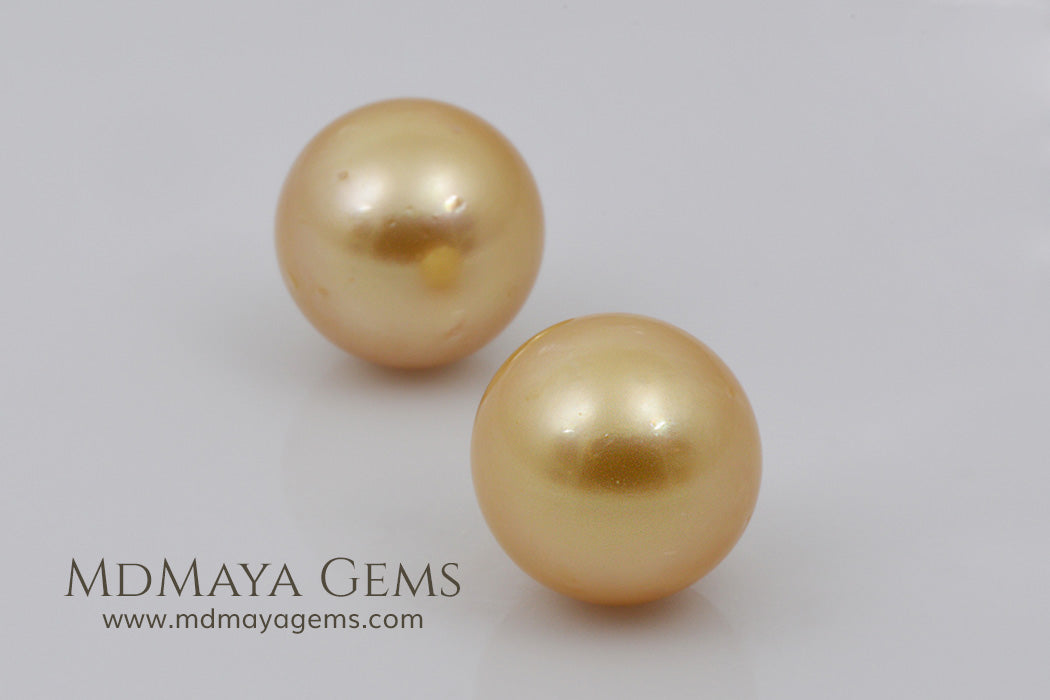 Golden South Sea Pearls Pair 18.78