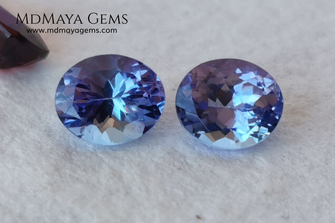 Perfect pair of tanzanites Oval cut 1.65 ct
