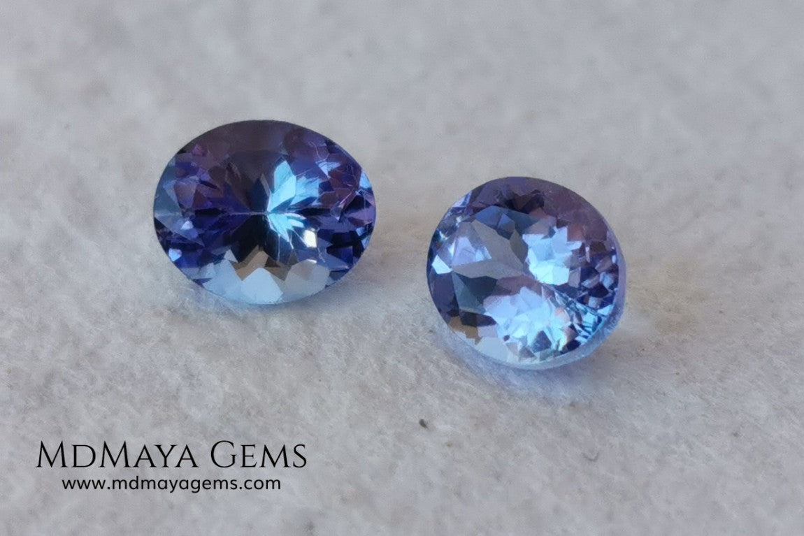 Perfect pair of tanzanites Oval cut 1.65 ct