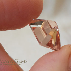 Natural Large Peach Morganite Rectangle cut 7.50 ct under daylight