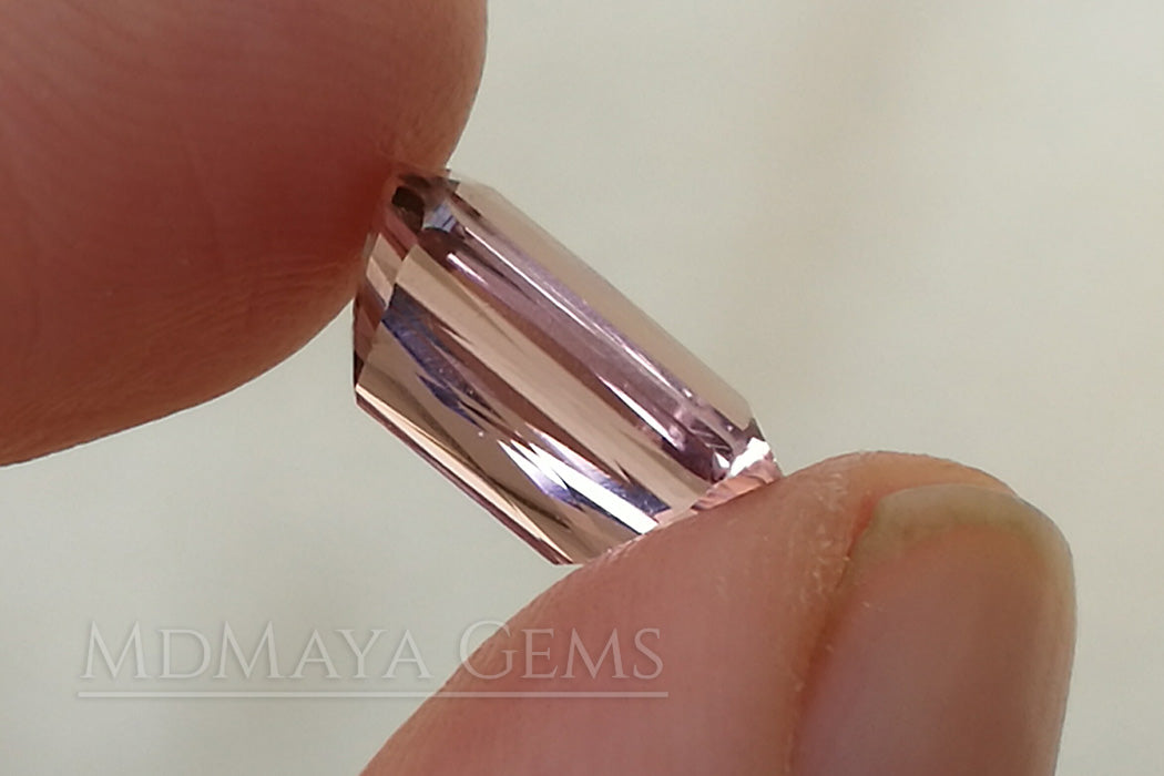 Rich and Beautiful Natural Peach Pink Tourmaline from Mozambique. Fancy Cut. 3.27 ct