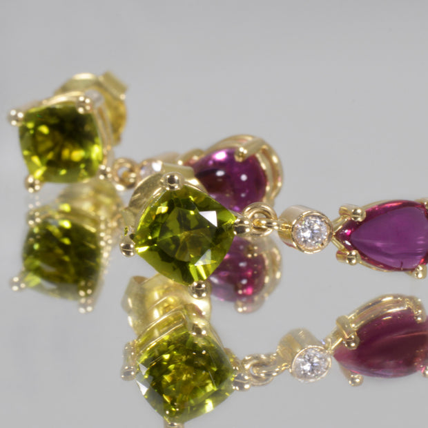 Earrings  yellow gold Peridots, Tourmalines and Diamonds