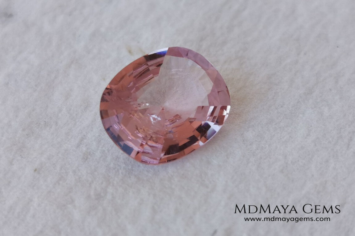 Candy Pink Mogok Spinel. Brilliant Luster. Oval cut. 4.17ct. This gem has a window but it's a great spinel and extremely brilliant! This gem has an incredible price 150 USD per carat. Don't miss it!