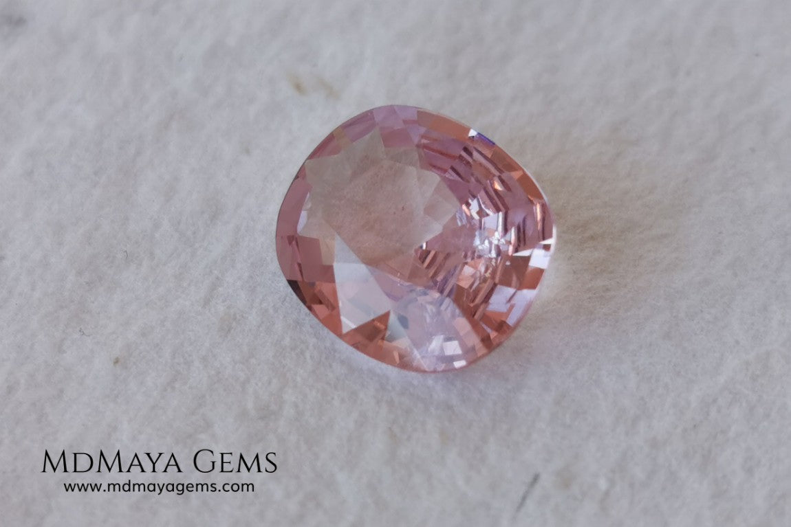 Candy Pink Mogok Spinel. Brilliant Luster. Oval cut. 4.17ct. This gem has a window but it's a great spinel and extremely brilliant! This gem has an incredible price 150 USD per carat. Don't miss it!