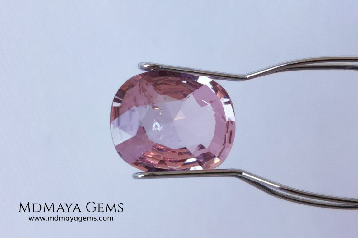 Candy Pink Mogok Spinel. Brilliant Luster. Oval cut. 4.17ct. This gem has a window but it's a great spinel and extremely brilliant! This gem has an incredible price 150 USD per carat. Don't miss it!
