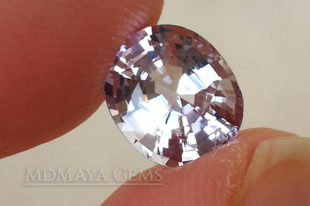 Platinum light Purple Spinel from Mogok. Oval Cut. 2.17 ct.