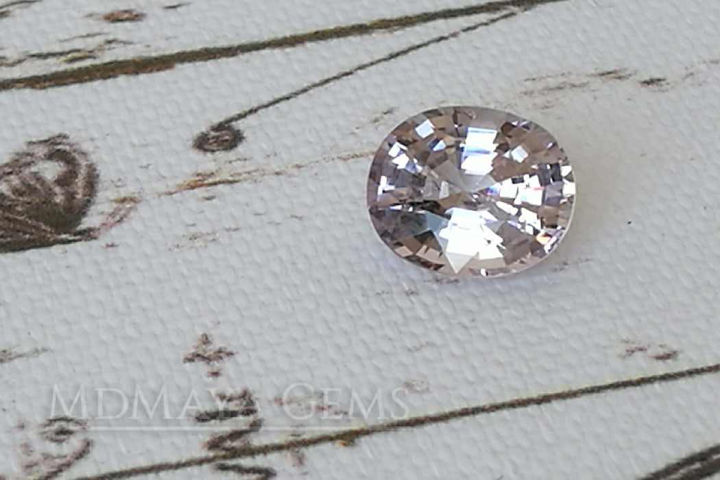 Platinum light Purple Spinel from Mogok. Oval Cut. 2.17 ct.