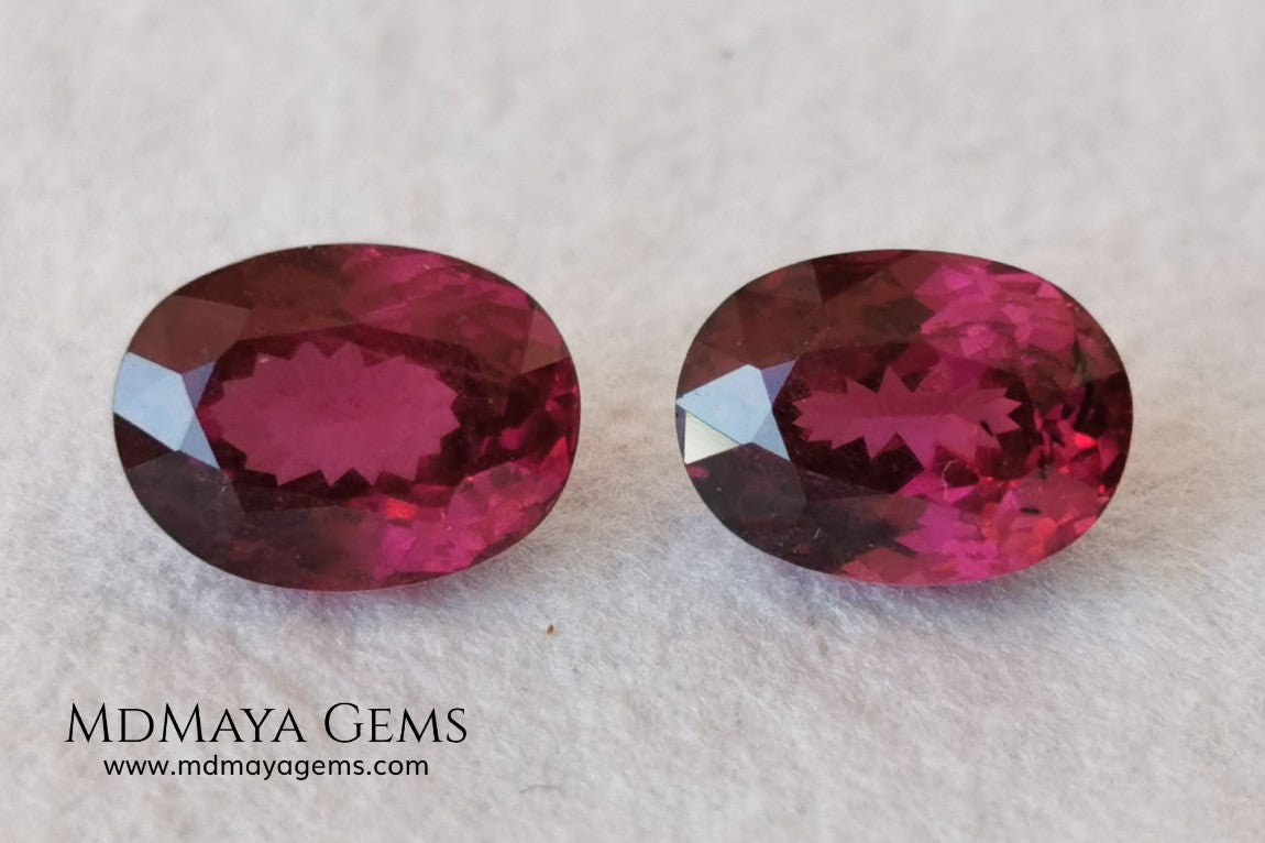  Purple Red Rhodolite Pair 3.41 ct. Oval cut. This beautiful pair of rhodolites shows the best color you can find in rhodolites. It has a very good size and they will look incredibly beautiful on some earrings or on a pair of cufflinks.
