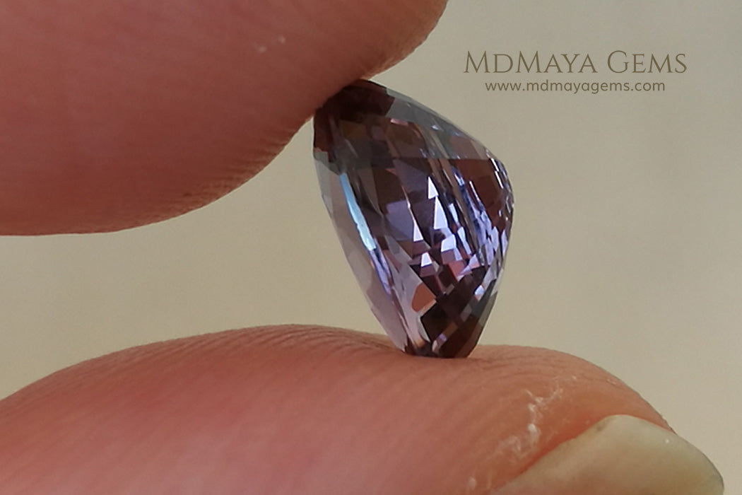 Beautiful violetish Purple Spinel from Tanzania Oval cut 2.01 ct