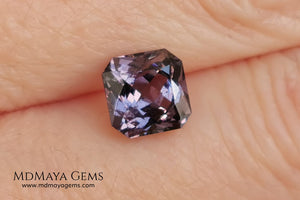 Lovely light purple spinel, 2.15 ct square cut. This precious natural gem has perfect proportions, which make it beautiful in any kind of light. Its purple color under fluorescent light is much more vivid and brilliant in all its facets. A preciousness that will look ideal in a ring. Do not miss it if you are a spinel lover.