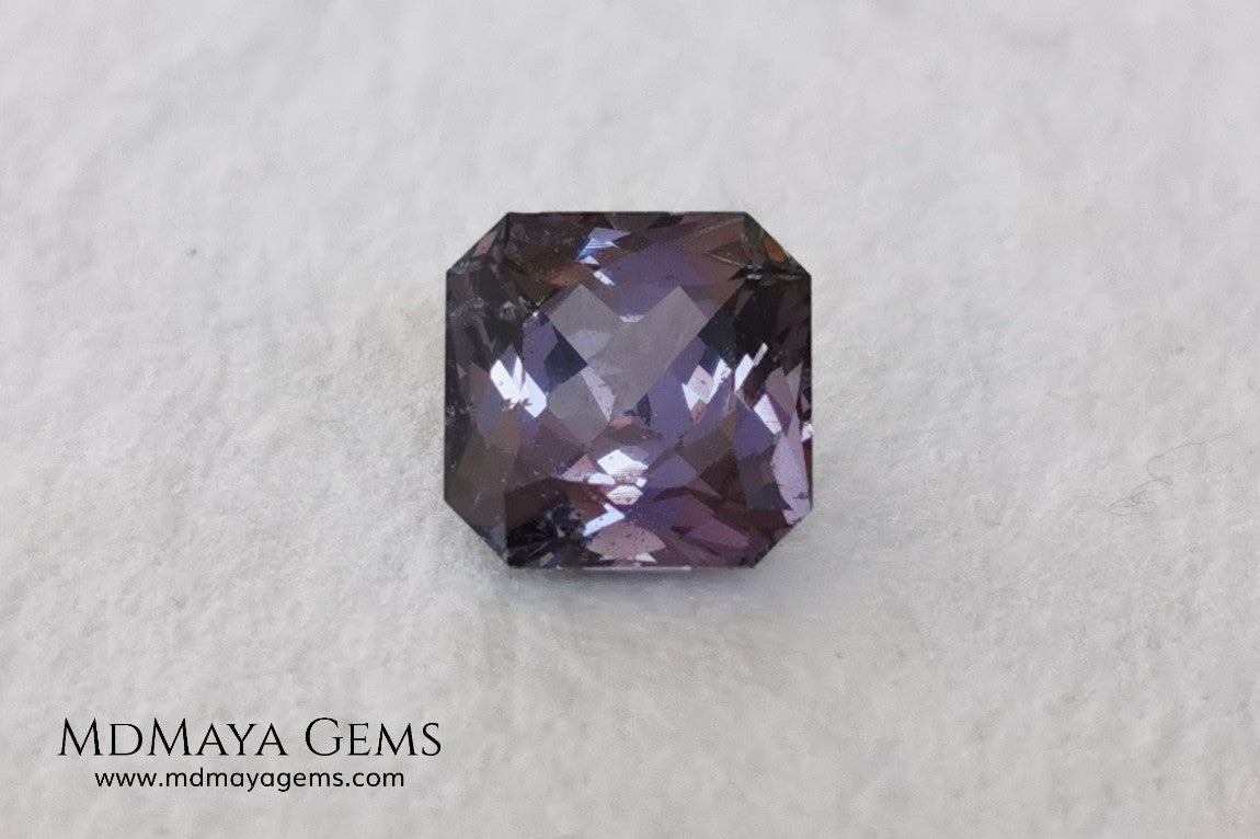 Lovely light purple spinel, 2.15 ct square cut. This precious natural gem has perfect proportions, which make it beautiful in any kind of light. Its purple color under fluorescent light is much more vivid and brilliant in all its facets. A preciousness that will look ideal in a ring. Do not miss it if you are a spinel lover.