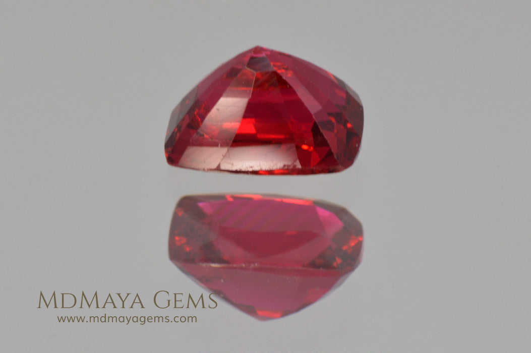 Hot Red Burmese Spinel Cushion Cut 0.92 ct