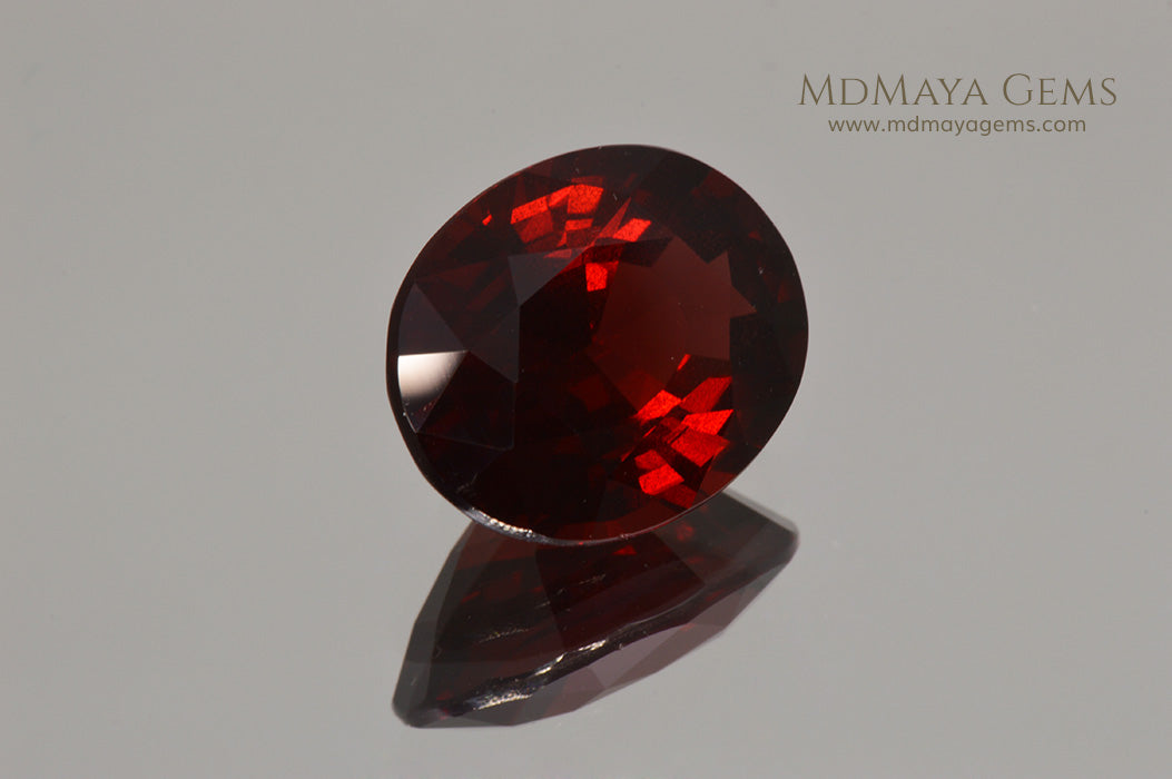 Untreated Rhodolite Garnet Gemstone 11.03 ct Oval Cut