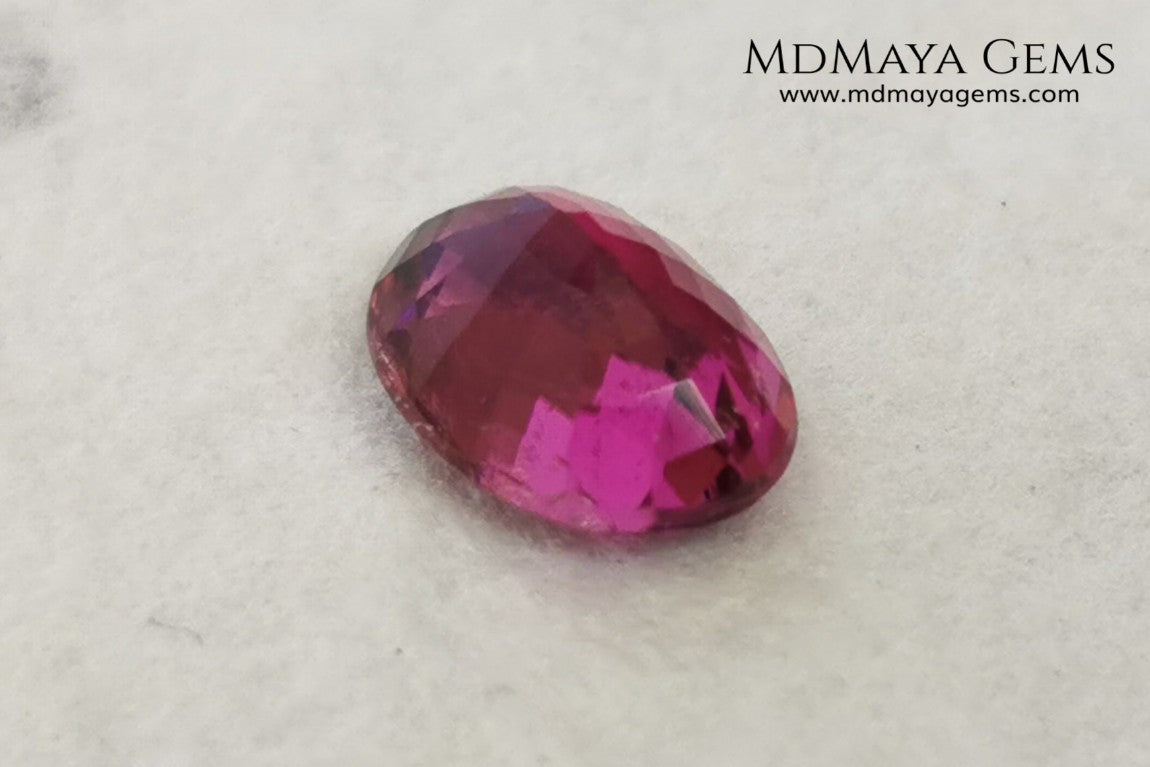 Natural Top Purple Pink Rubellite Tourmaline from Mozambique. Oval Cut. 1.08 ct. Good things come in small package, this beautiful and untreated gemstone has a vivid and bright color, it will look perfect in any kind of jewelry, and the best, its price!.