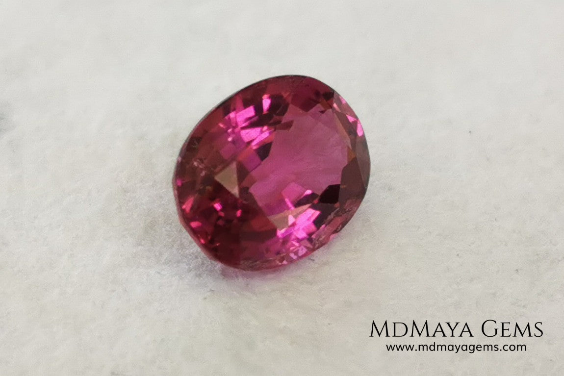 Natural Top Purple Pink Rubellite Tourmaline from Mozambique. Oval Cut. 1.08 ct. Good things come in small package, this beautiful and untreated gemstone has a vivid and bright color, it will look perfect in any kind of jewelry, and the best, its price!.