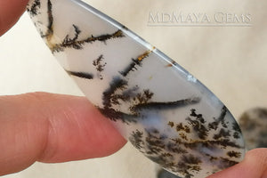 Set of three Dendritic Agates with beautiful inclusions that remind us of a Japanese landscape painting