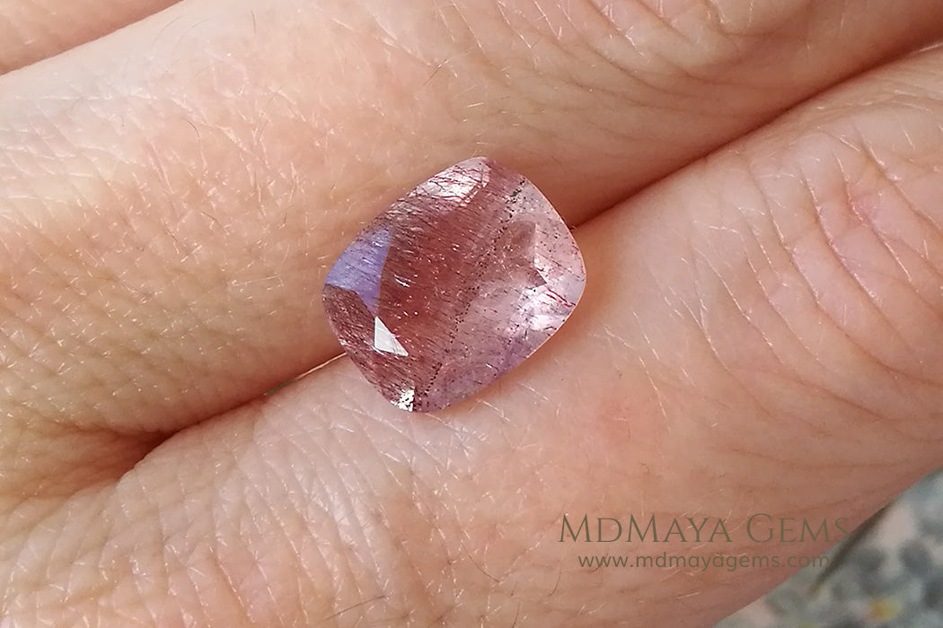 Strawberry Quartz (Quartz with hematite) 3.14 ct