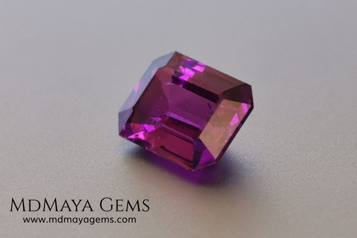 Vivid purple Umbalite (rhodolite garnet). Emerald cut. 2.15 ct.  Without a doubt this gemstone has the best of colors, it contains a very saturated purple color, under any light its behavior is amazing. This beauty comes from Tanzania and will be perfect in any piece of jewelry, it has good hardness, an acceptable size, the color is incredible and at a very affordable price. Without forgetting that it is a natural and untreated gem. Don't miss it.