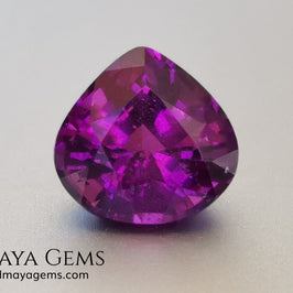 Vivid Purple Umbalite (Rhodolite Garnet), 2.36 ct, pear cut. This natural and untreated gemstone has the best of colors, its intense purple as well as its good quality of size and proportions, make it an ideal gem to mount in any type of jewelry and at a very affordable price.