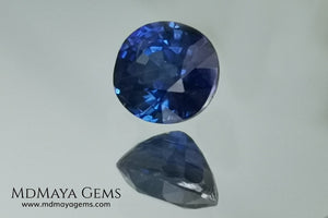 Untreated oval blue sapphire 1.01 ct. with certificate. This little more than a carat beauty is extremely beautiful. Its blue color is mesmerizing. Its origin is Sri Lanka. It will look perfect on your personalized jewelry.
