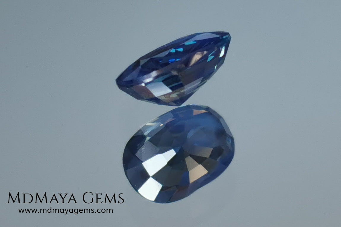 Blue Sapphire 1.16 ct oval cut.  Beautiful untreated blue sapphire. This little one of just over one carat shows a pretty blue color. It has an elongated blue cut that is not perfect, since its culet is somewhat displaced, but we have to bear in mind that it is difficult to find rough material without treating it, so it is takes full advantage of it. A small miracle of nature at an irresistible price, it will look amazing on any piece of jewelry.
