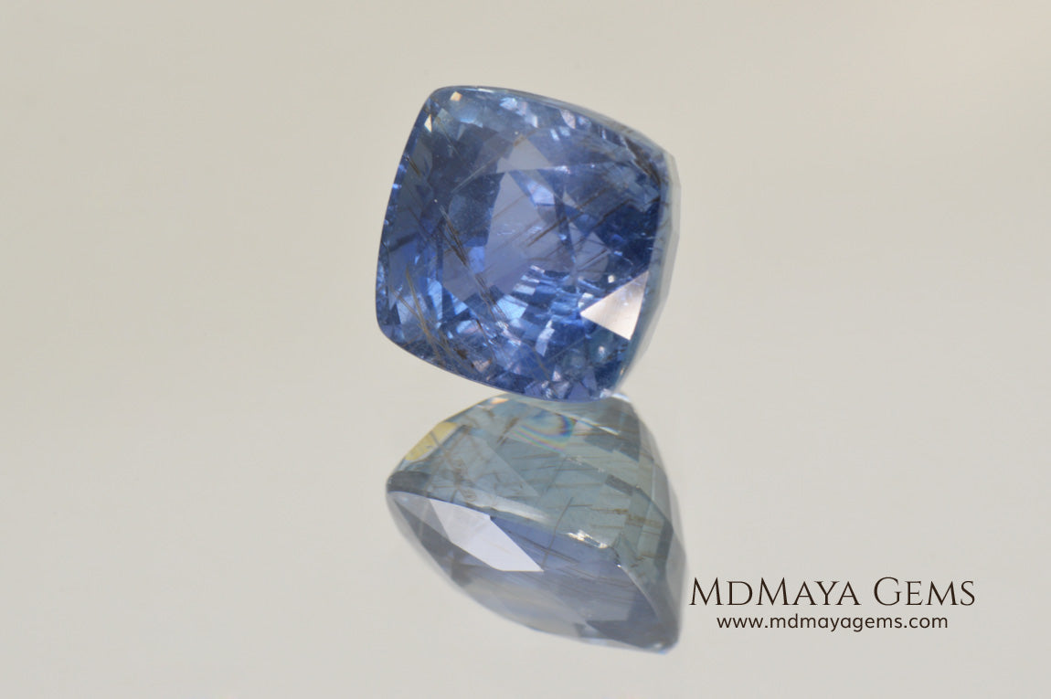 Unheated blue sapphire 5.32 ct for sale
