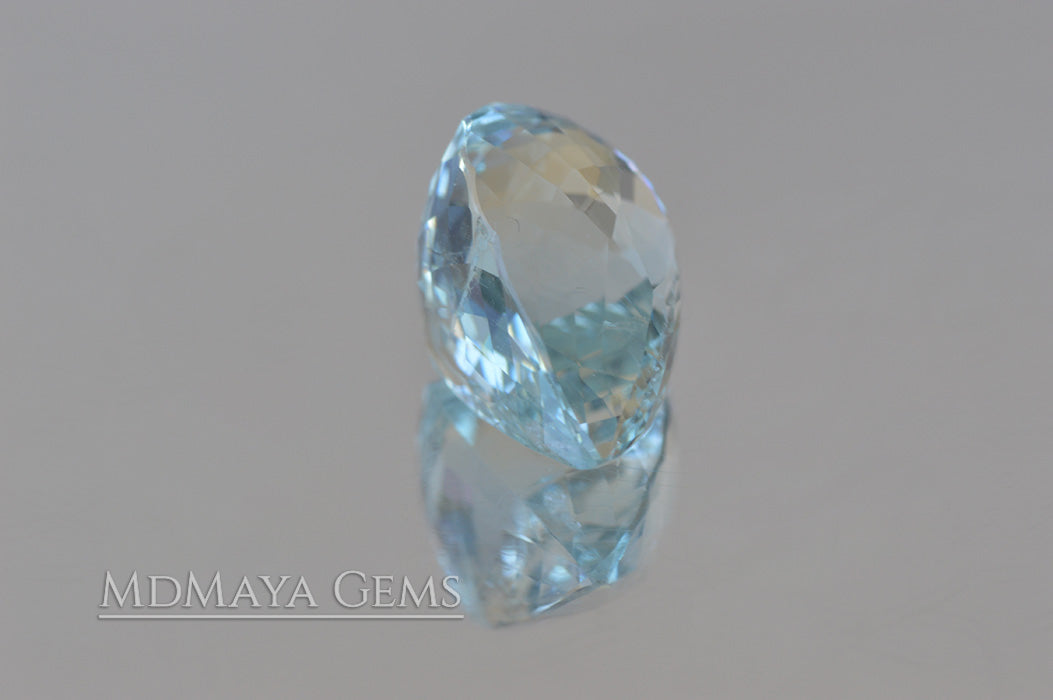 Beautiful very Light Blue Aquamarine. Pear Cut. 2.96 ct