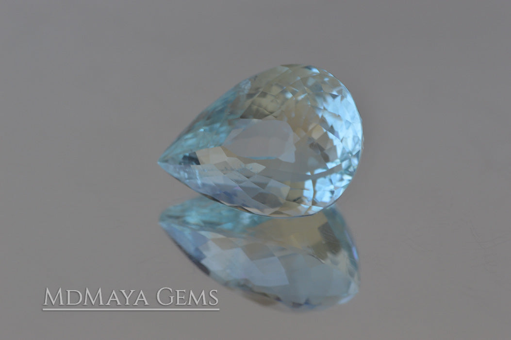 Beautiful very Light Blue Aquamarine. Pear Cut. 2.96 ct
