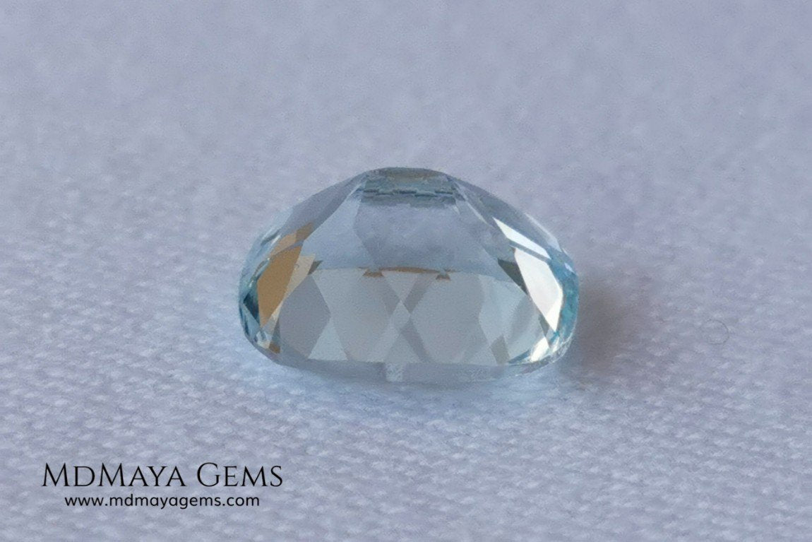 Beautiful very light aquamarine 2.79 ct cushion cut