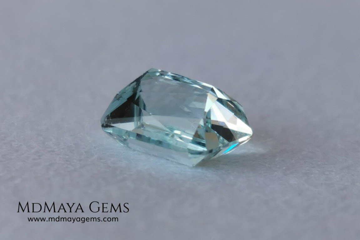 Elegant light blue aquamarine 3.08 ct emerald cut