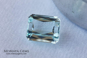 Elegant light blue aquamarine 3.08 ct emerald cut