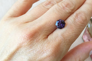 Awesome Natural Violetish Purple Spinel Gemstone. 2.31 ct