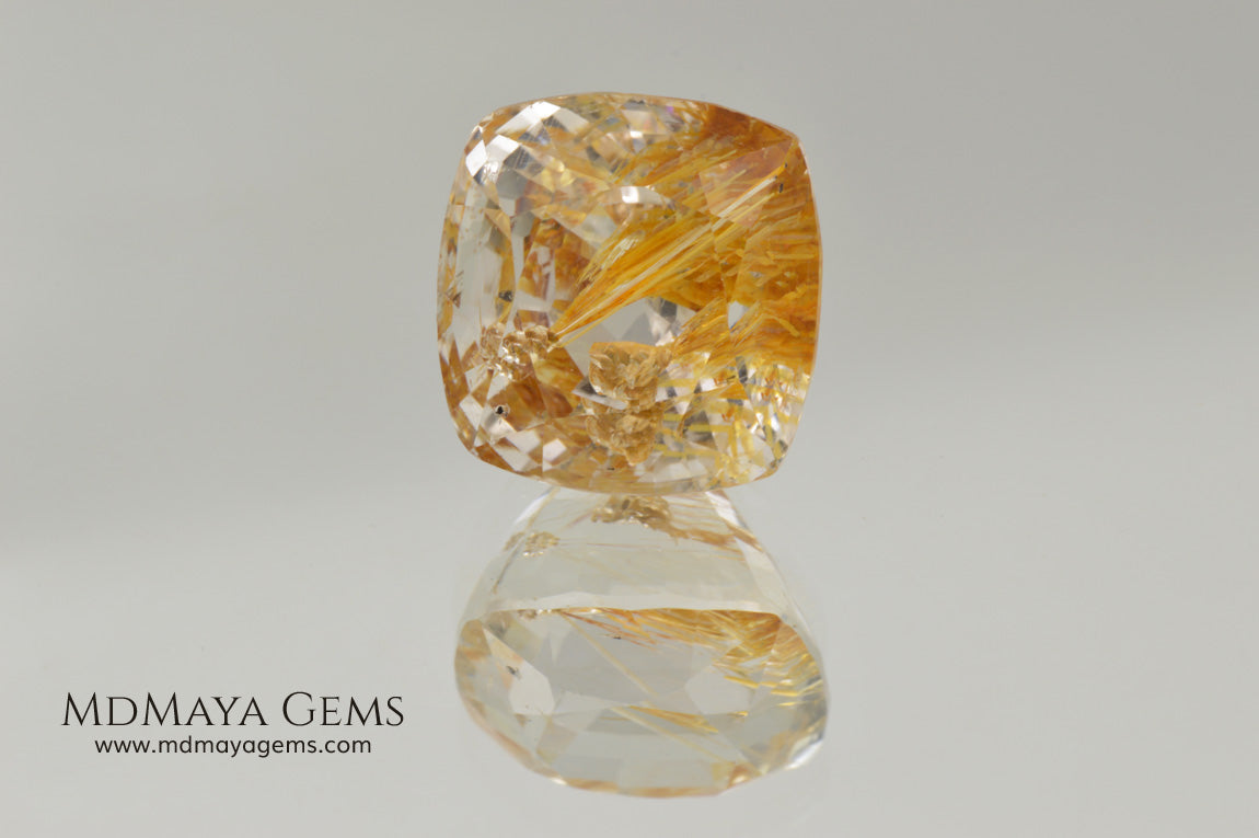 White topaz with amazing golden inclusions 19.62 ct