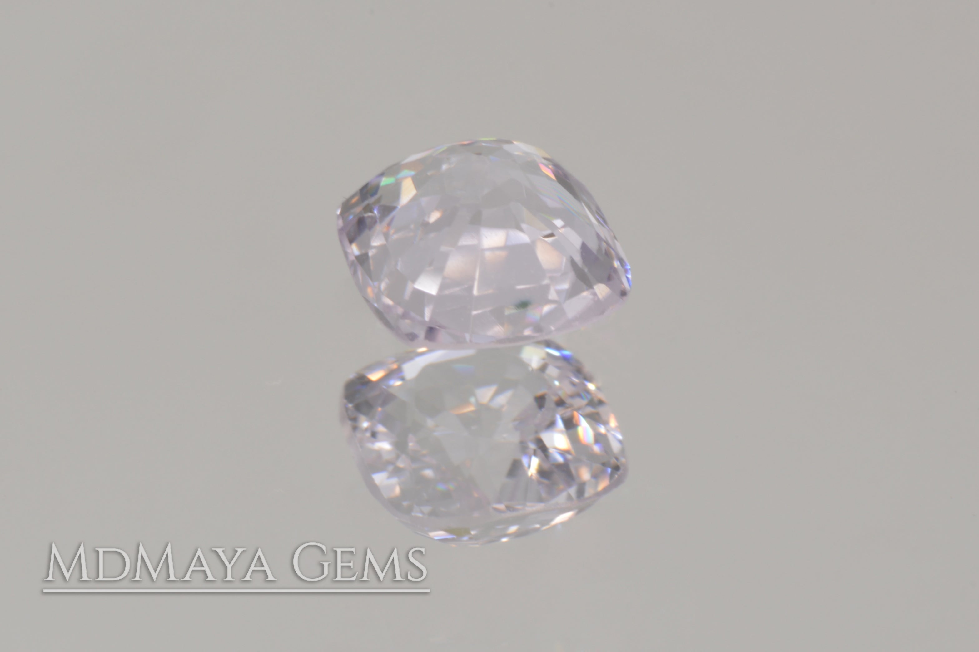 Shimmering White Spinel 0.92 ct Cushion Cut