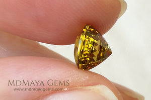 Exceptionally Yellow Mali Garnet Round Cut 2.34 ct